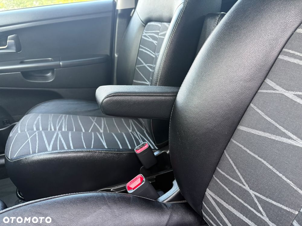 Kia Venga 1.4 XL - 22