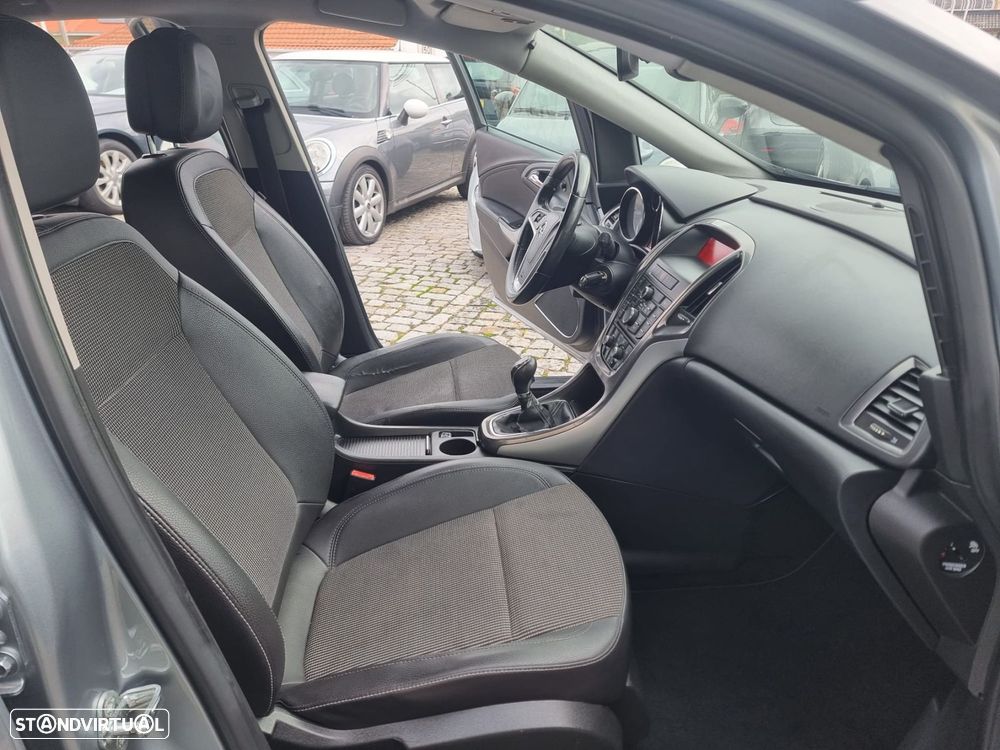 Opel Astra 2.0 CDTi Cosmo - 12