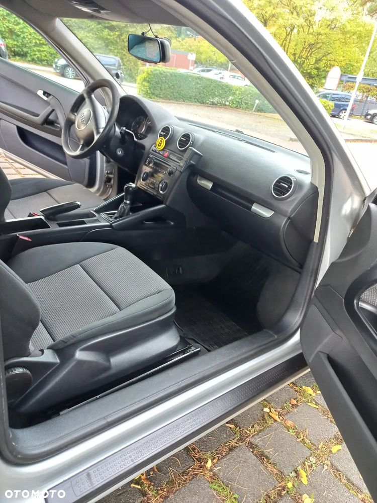 Audi A3 1.9 TDI Ambiente - 7