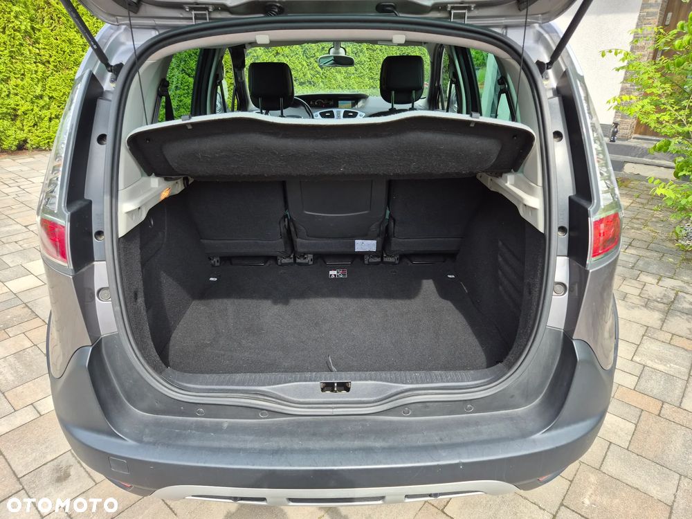 Renault Scenic Energy dCi 110 S&S Xmod Paris - 12