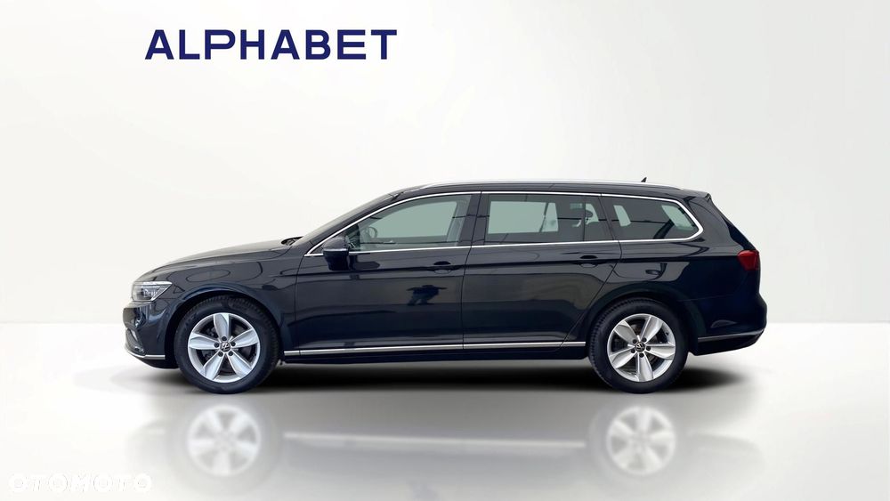 Volkswagen Passat - 2