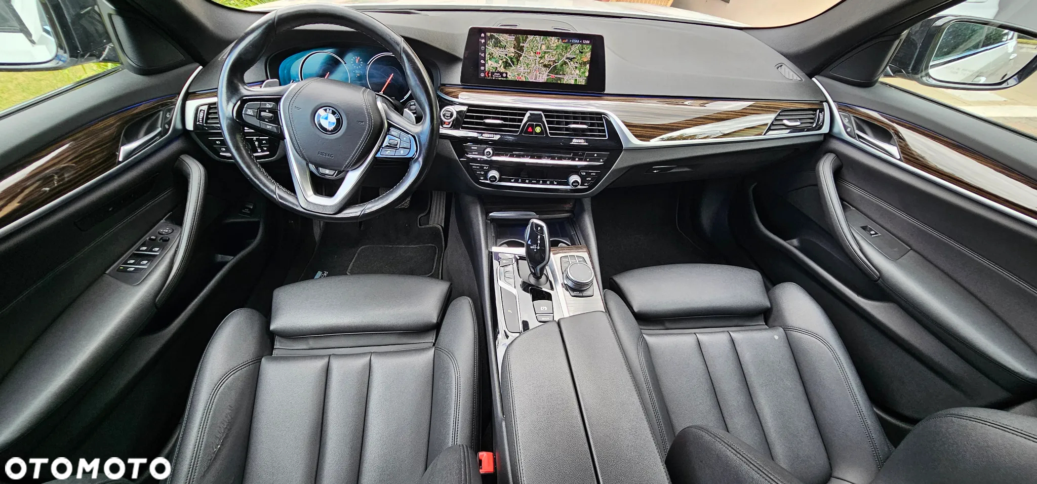BMW Seria 5 530i GPF xDrive Sport - 23