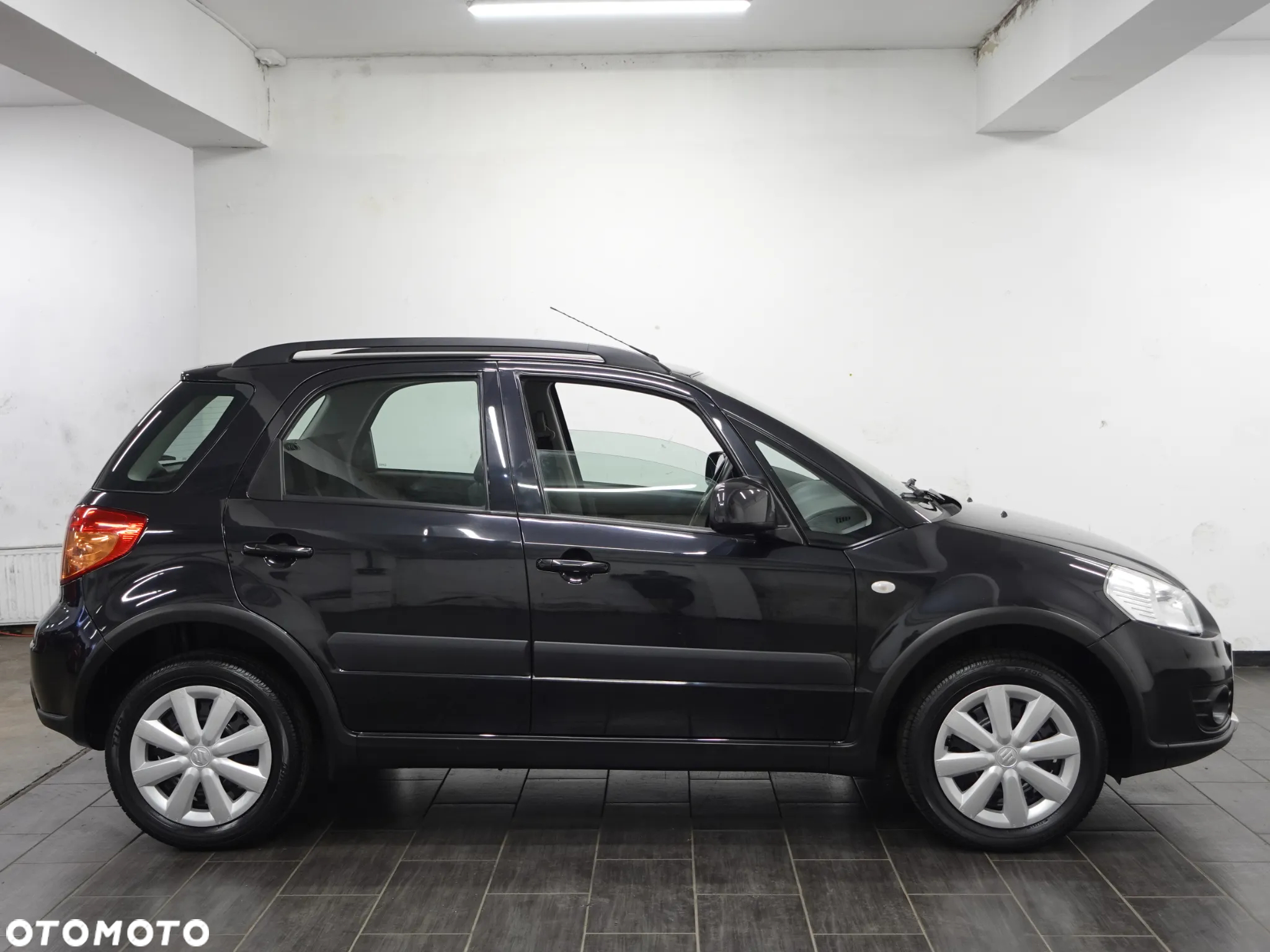 Suzuki SX4 1.6 Comfort 4WD - 10