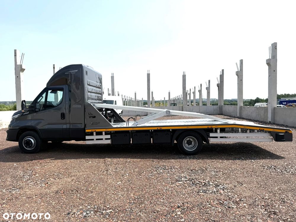 Iveco Daily 70C21A8P Laweta na dwa auta - 16