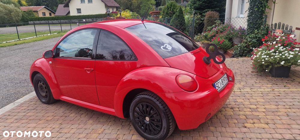 Volkswagen New Beetle - 3