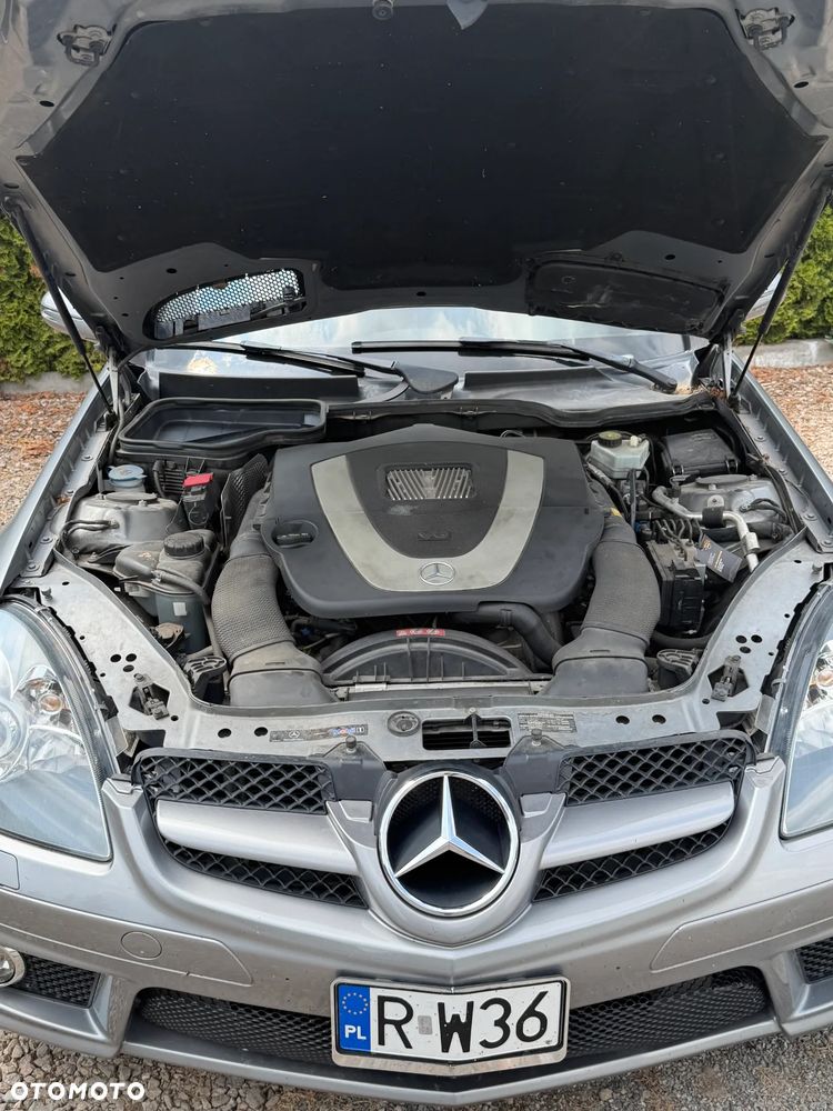 Mercedes-Benz SLK 300 7G-TRONIC - 11