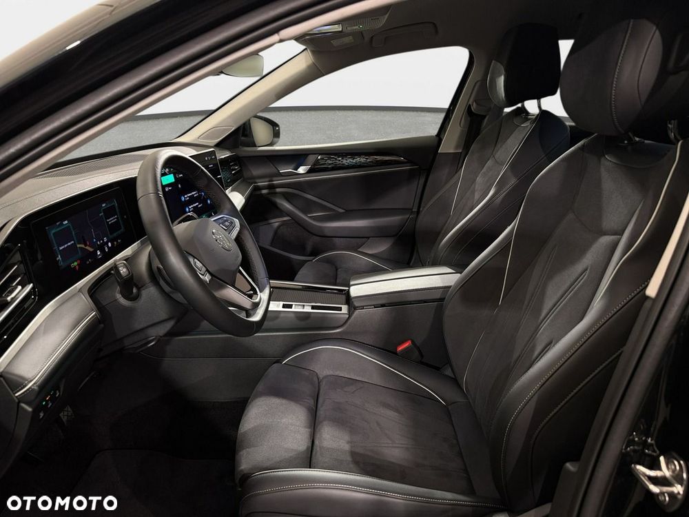 Volkswagen Passat Variant - 14