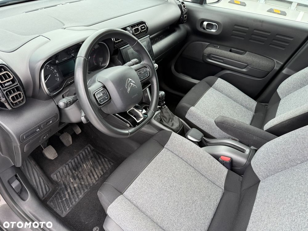 Citroën C3 Aircross 1.2 PureTech Origins S&S - 16