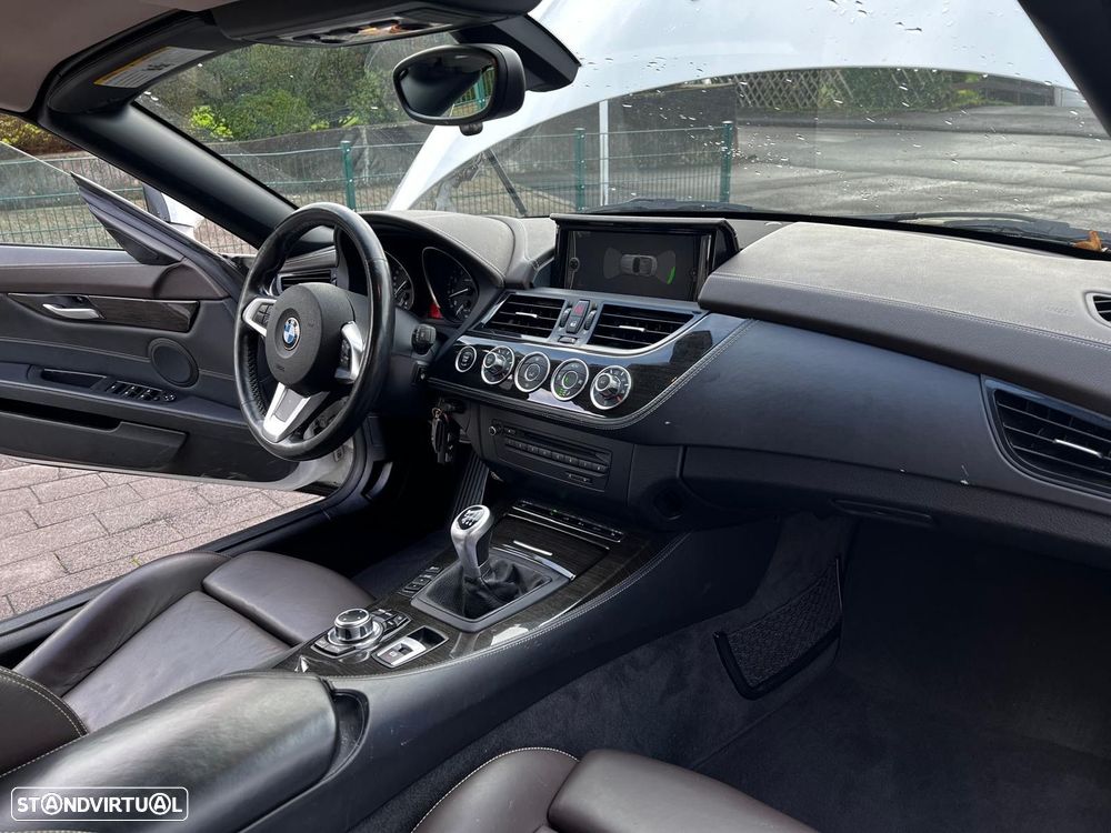 BMW Z4 sDrive20i - 8