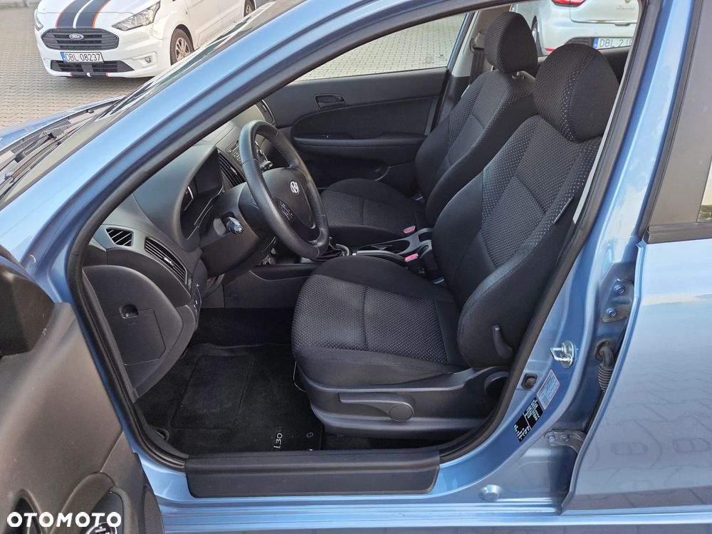 Hyundai i30 ver-1-4-edition-plus - 9