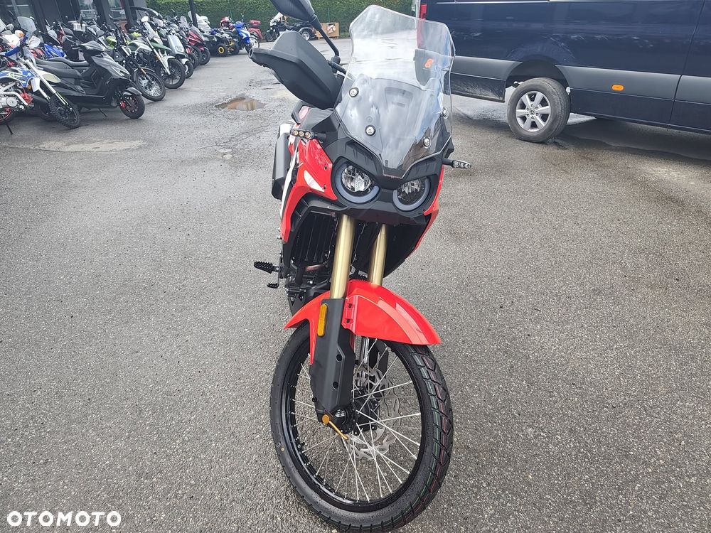 QJMOTOR SRT 300DX - 2