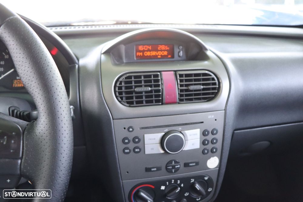 Opel Corsa 1.3 CDTi Enjoy - 11