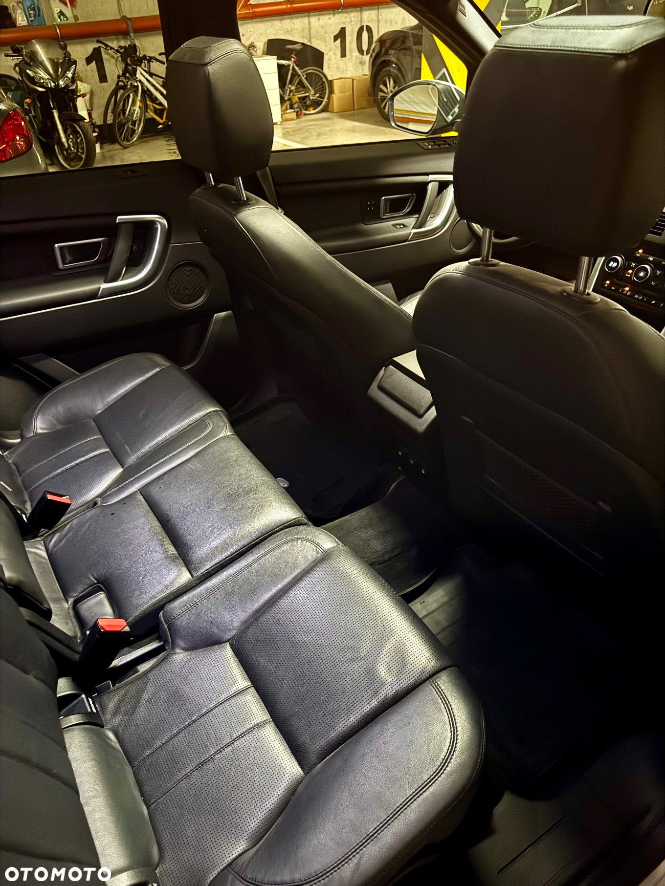 Land Rover Discovery Sport Si4 HSE - 24