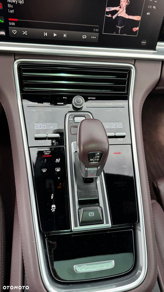 Porsche Panamera 4S E-Hybrid - 16