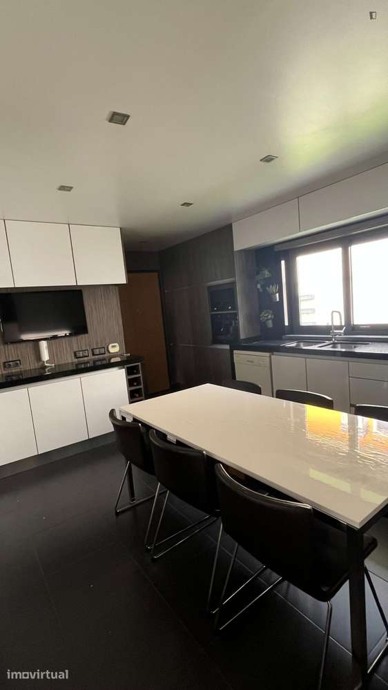 Quarto - localizado em Lisbon - Grande imagem: 3/6