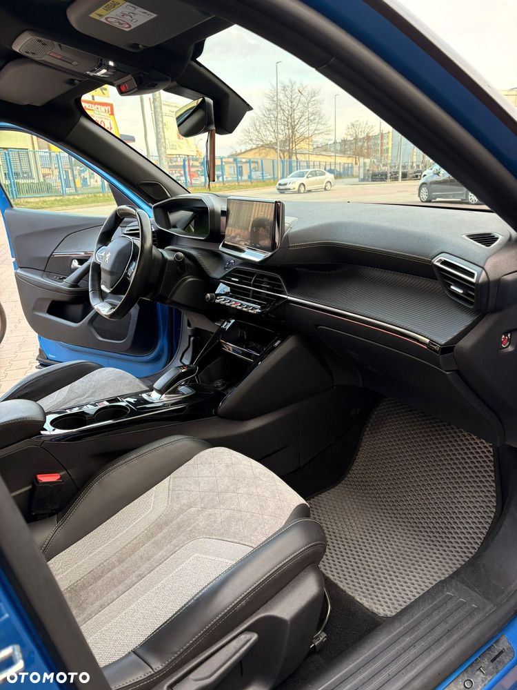 Peugeot 2008 GT Pack - 12