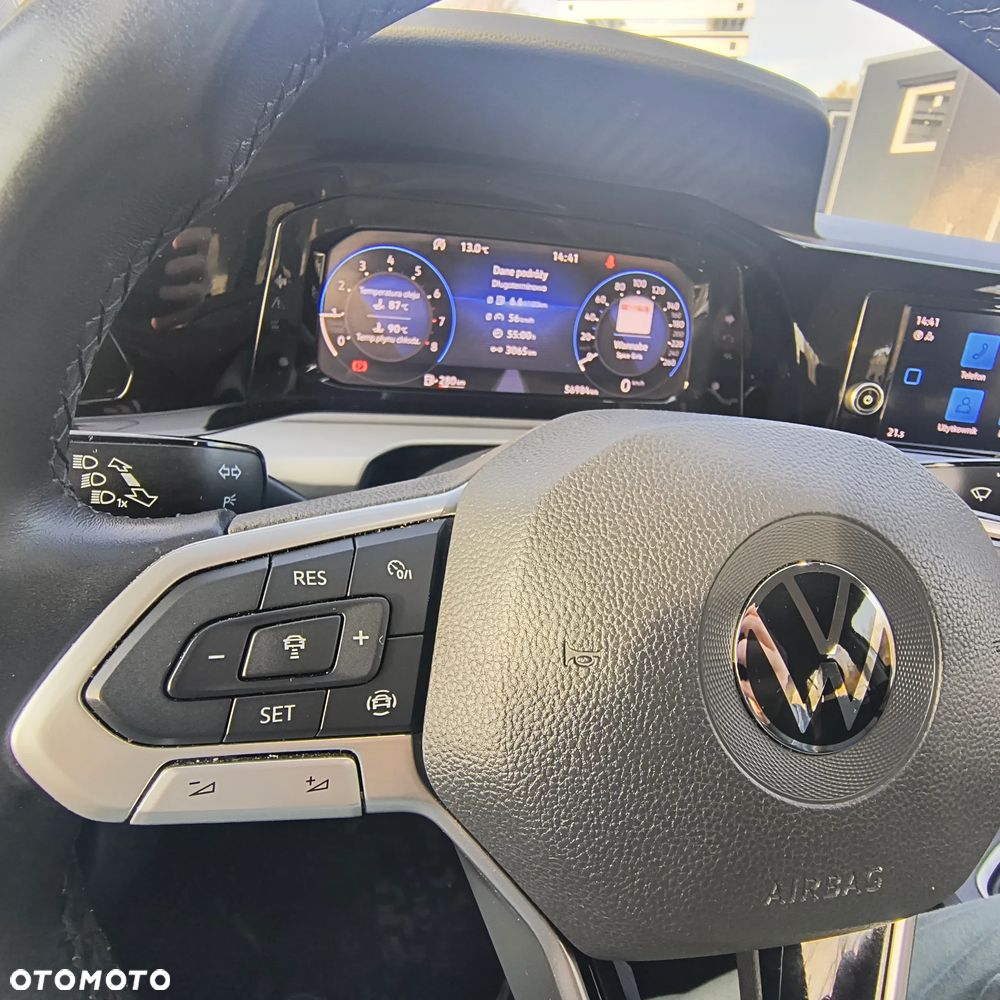 Volkswagen Golf VIII 1.5 TSI EVO Life - 38