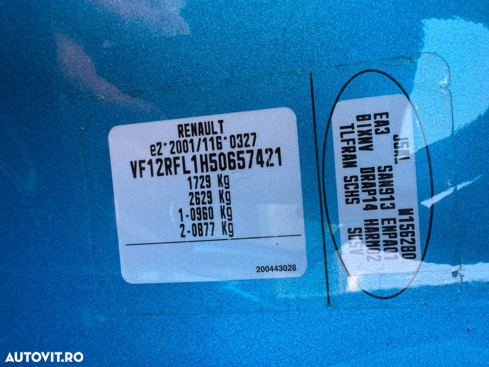 Renault Captur - 28
