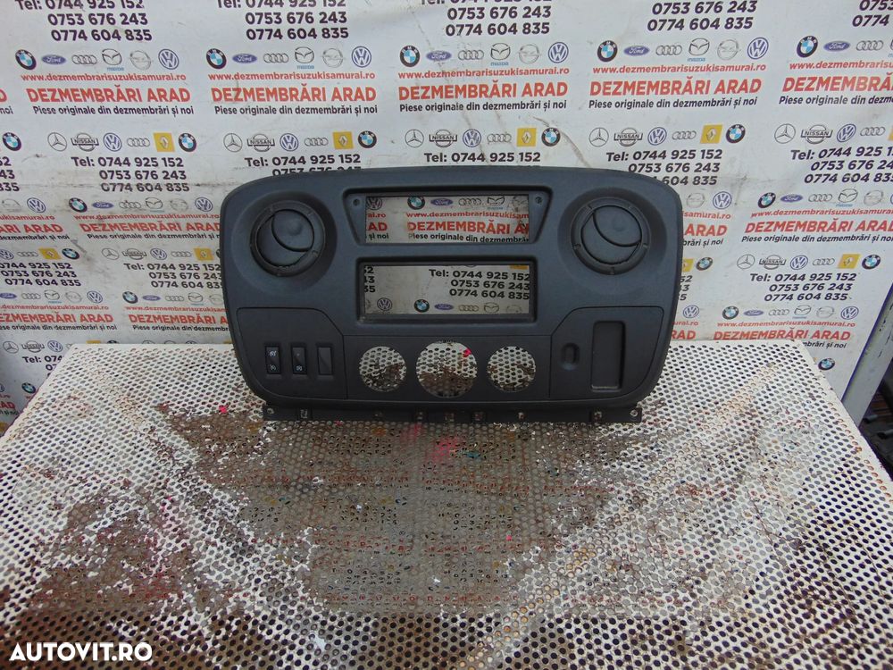 Grila aer ventilatie Renault Master 2011-2025 grile aer bord Opel Movano grila bord nissan nv400 cod 682600025r - 1