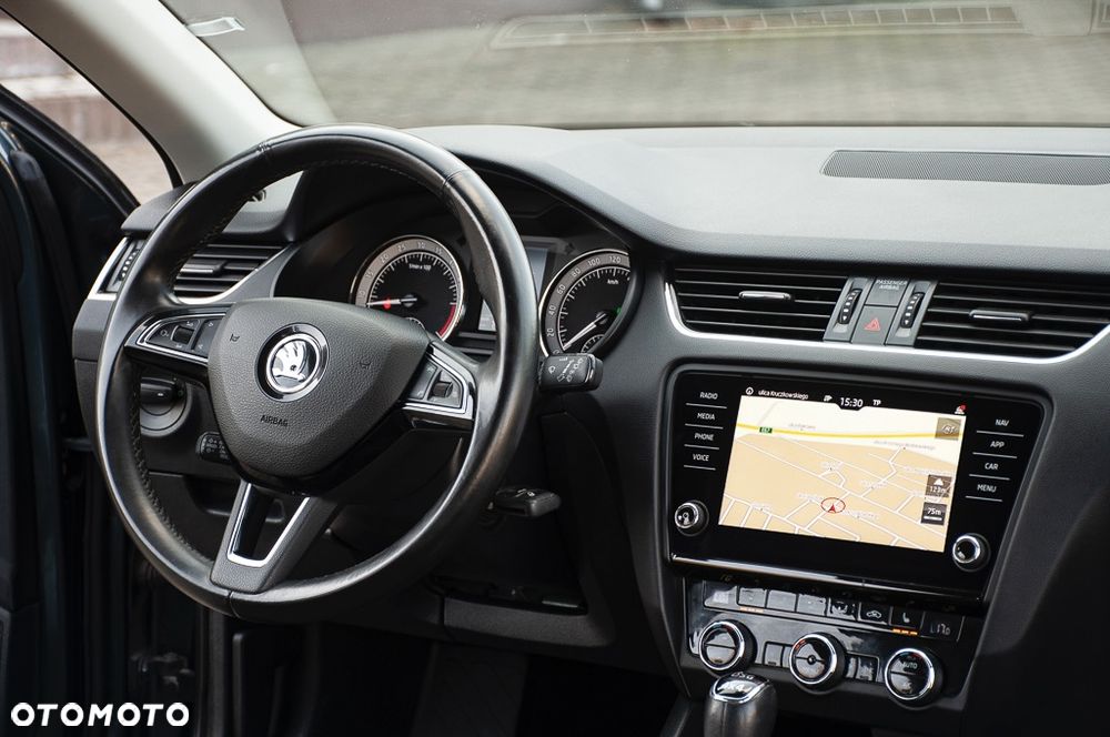 Skoda Octavia 2.0 TDI 4x4 DSG Style - 18