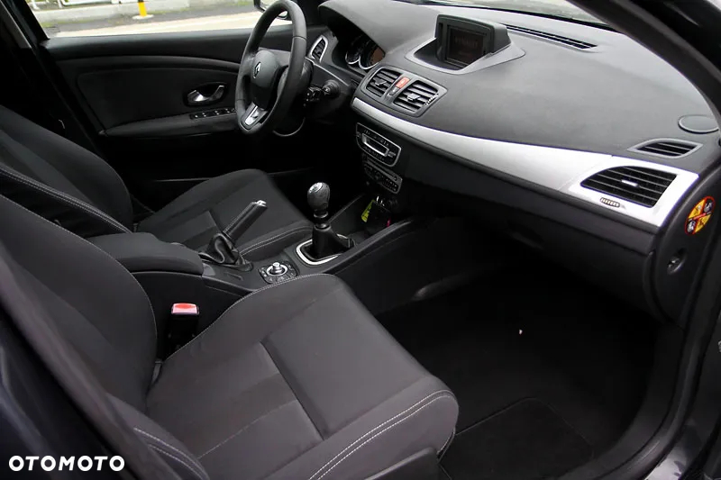 Renault Megane 1.6 16V Dynamique - 8