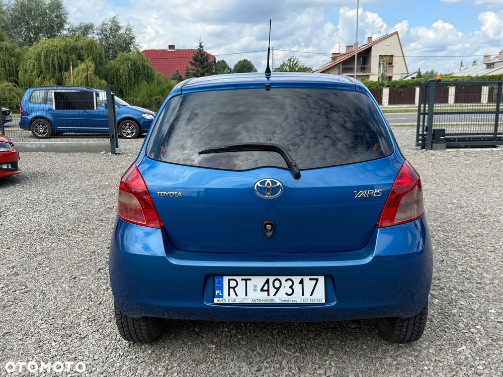 Toyota Yaris 1.3 Luna A/C - 17