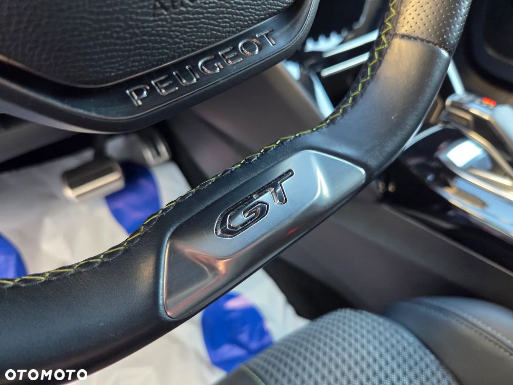 Peugeot 2008 1.5 BlueHDi GT Line S&S EAT8 - 32
