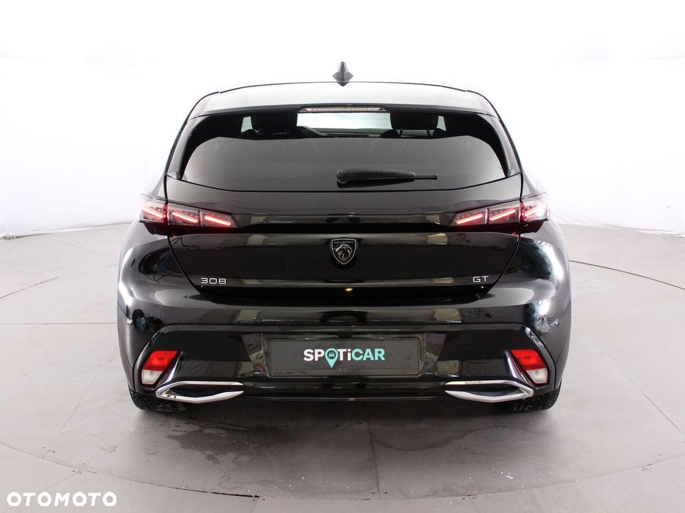 Peugeot 308 - 8