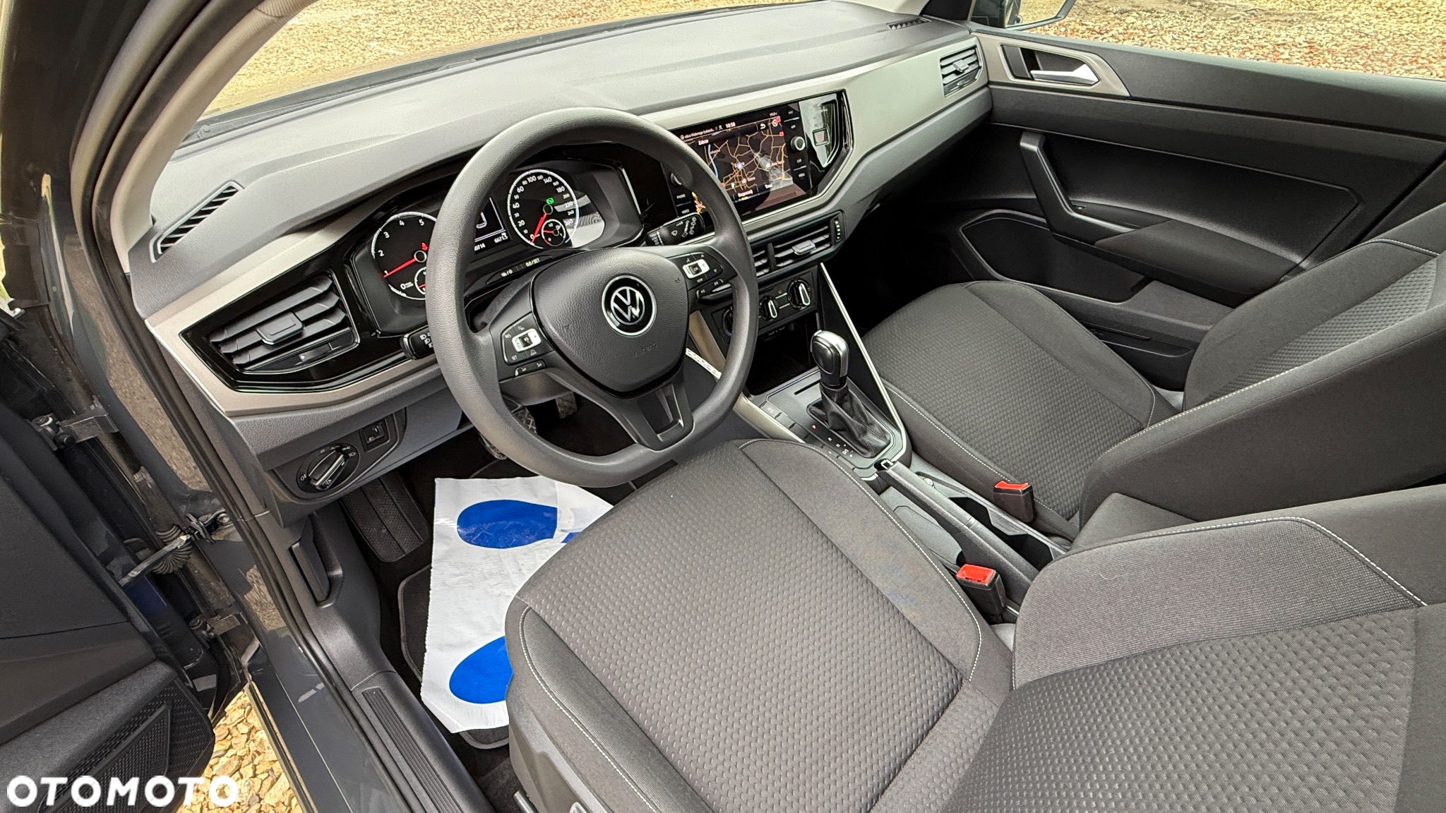 Volkswagen Polo 1.0 TSI Comfortline DSG - 27