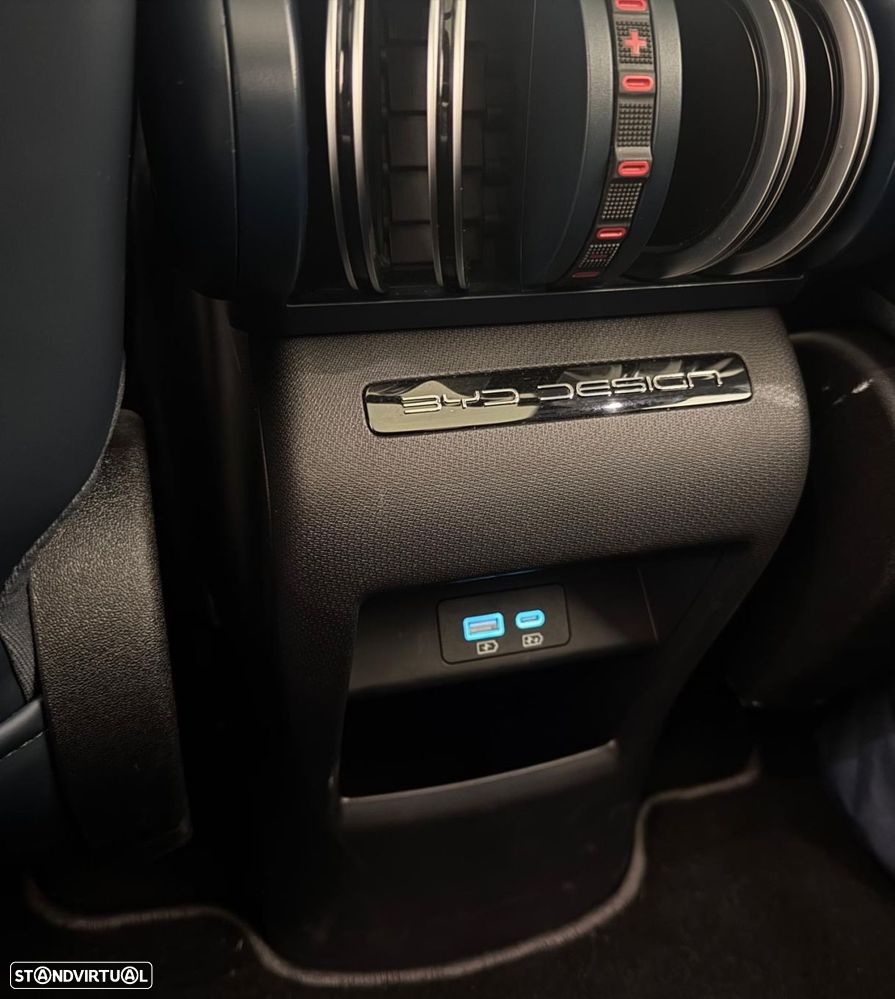 BYD Atto 3 60.48 kWh Design - 13