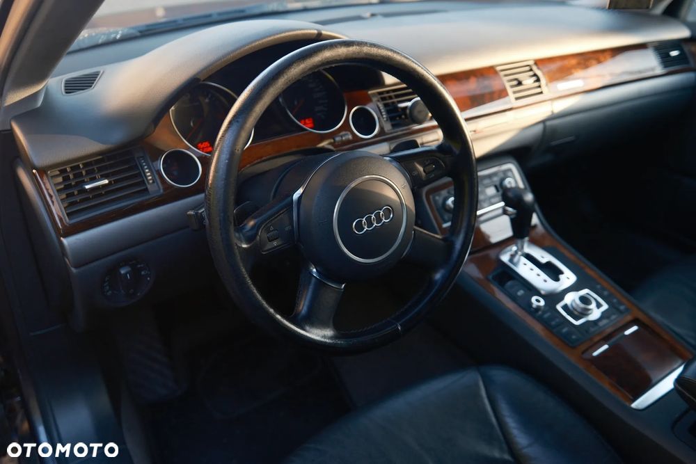 Audi A8 3.0 TDI Quattro - 12