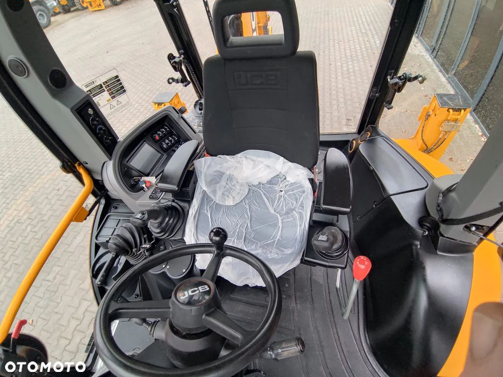 JCB 5CX SITEMASTER PRO 2022r - 8