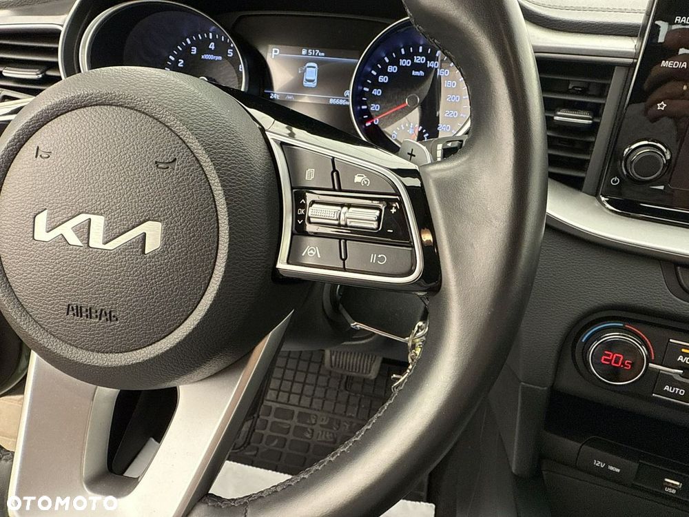Kia Ceed - 26