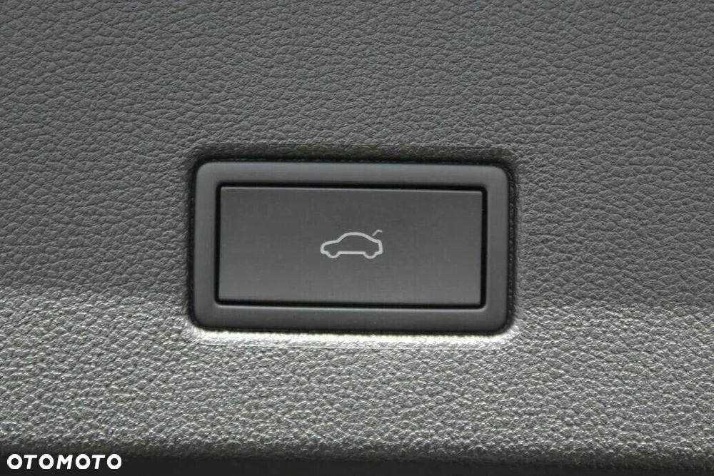 Volkswagen T-Roc 1.5 TSI Style DSG - 14