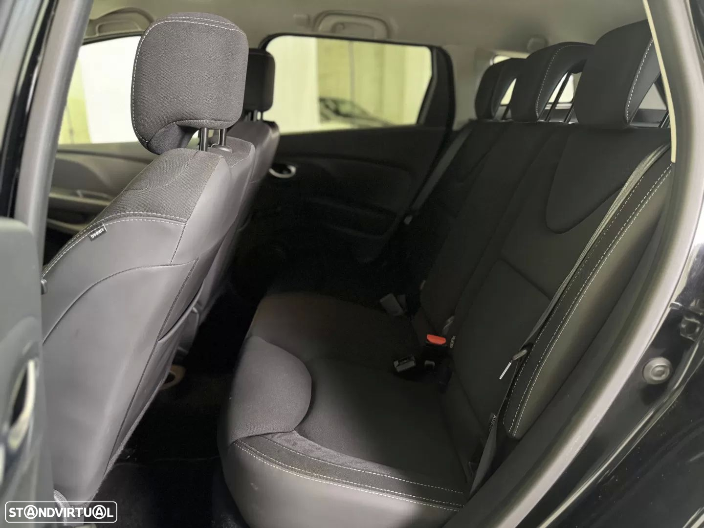 Renault Clio Sport Tourer 0.9 TCe Limited - 18