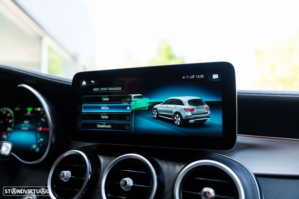 Mercedes-Benz GLC 300 de 4Matic 9G-TRONIC AMG Line - 15