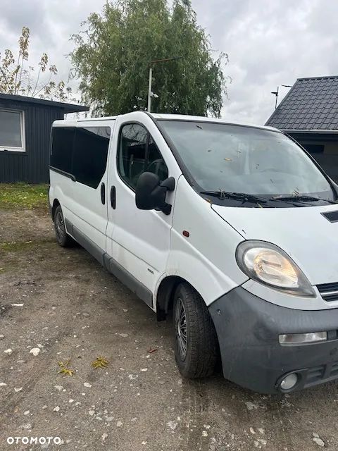Opel Vivaro - 2