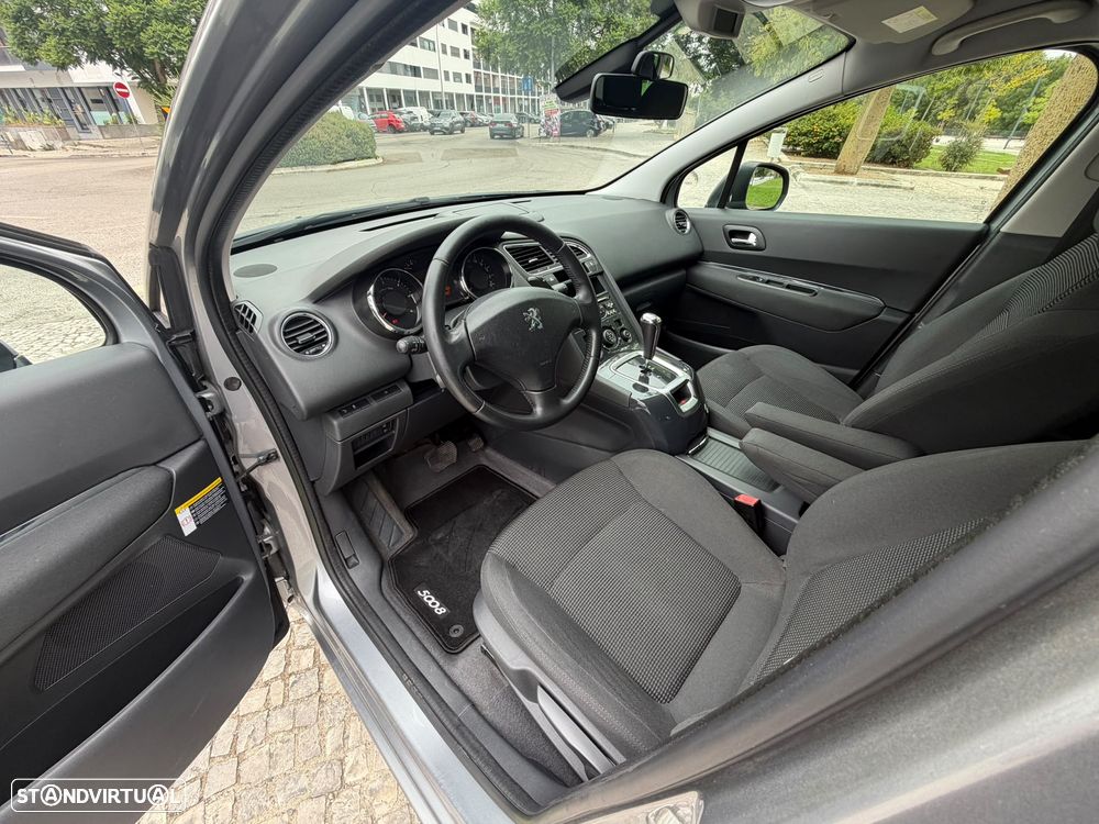 Peugeot 5008 - 27