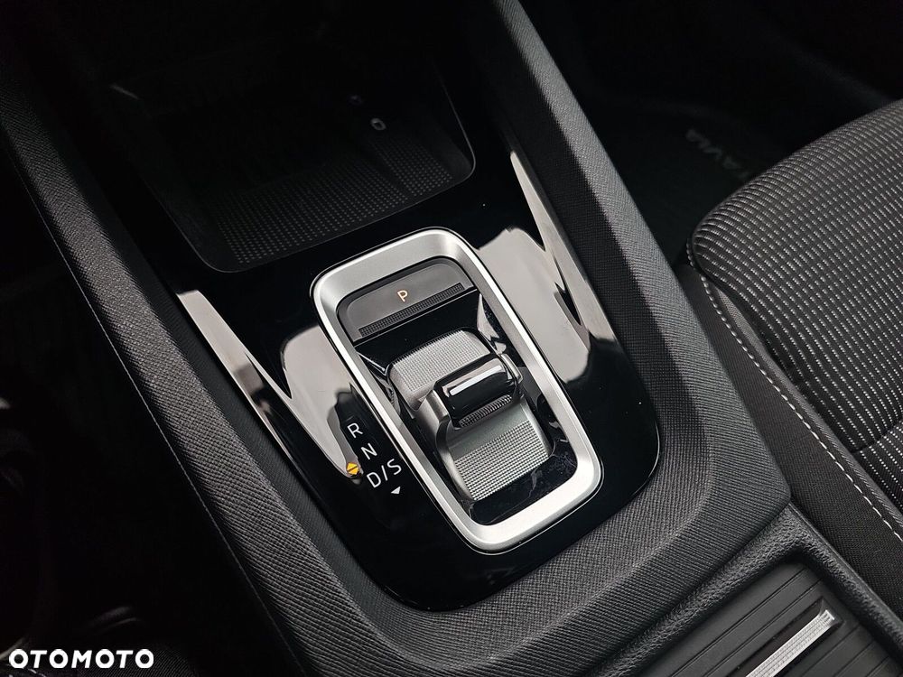 Skoda Octavia 1.5 TSI mHEV Selection DSG - 25