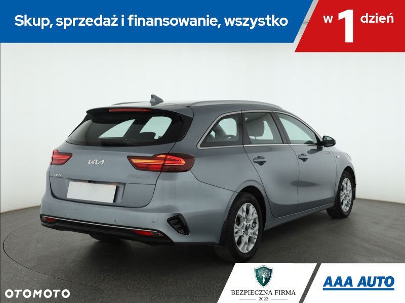 Kia Ceed - 7