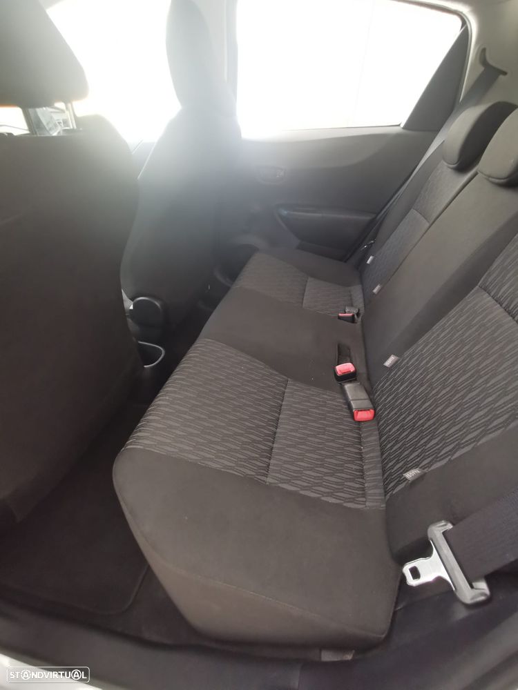 Toyota Yaris 1.0 VVT-i ACtive+AC - 6