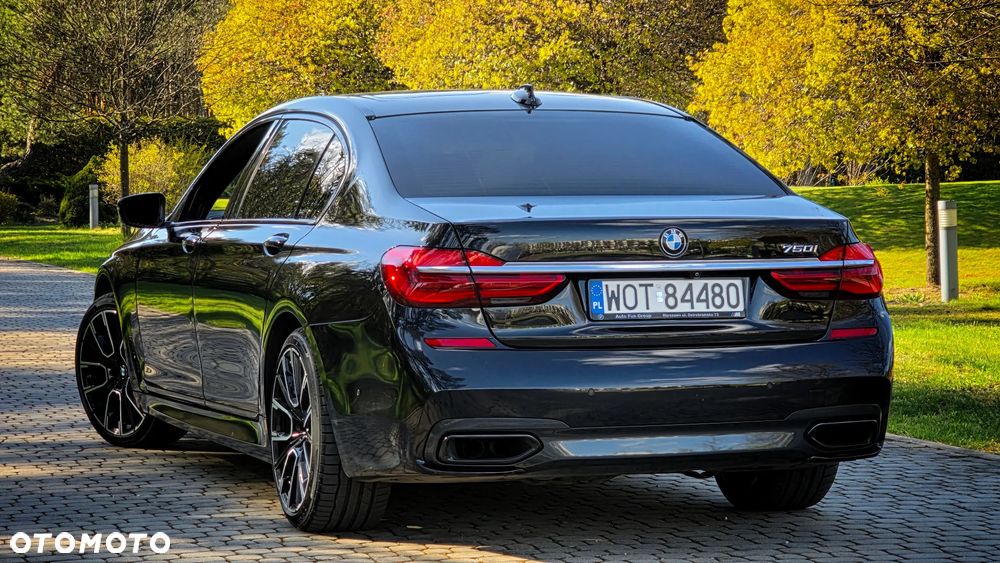 BMW Seria 7 750Li Edition Exclusive - 14