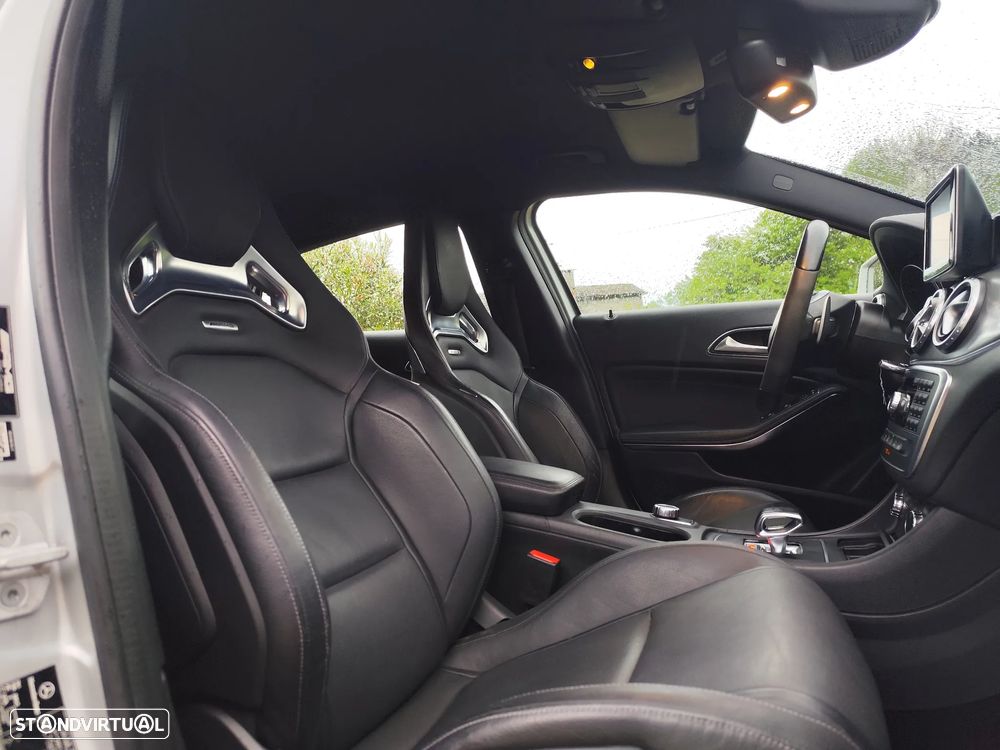 Mercedes-Benz GLA 45 AMG 4-Matic - 6