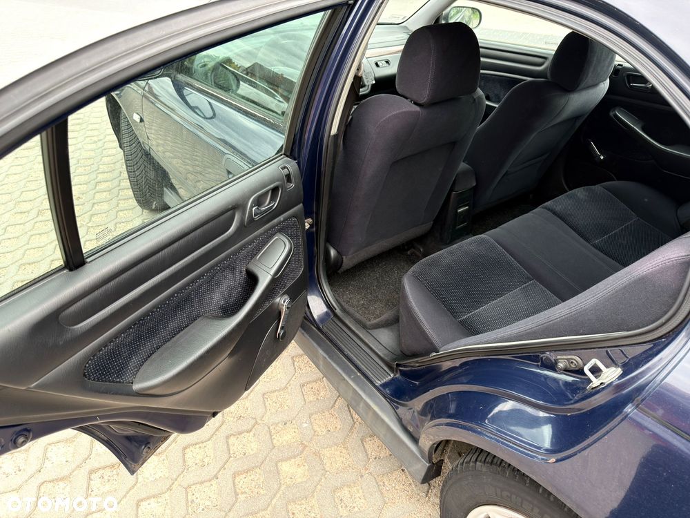 Honda Accord - 16