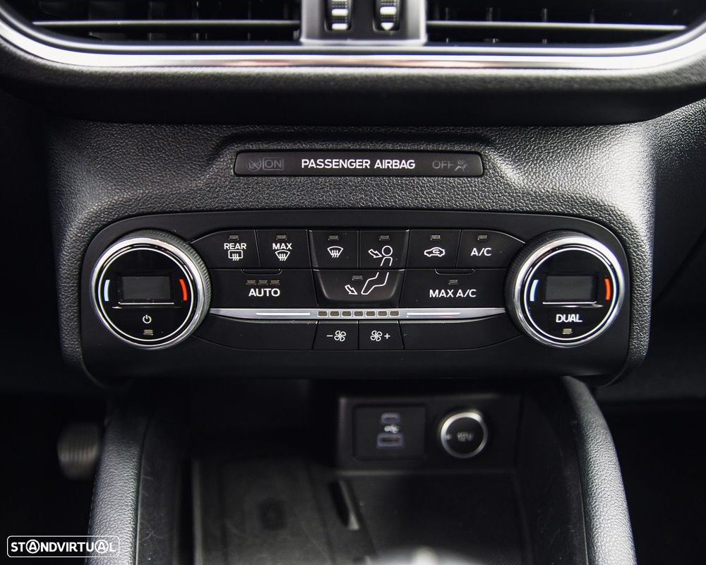 Ford Kuga 1.5 TDCi EcoBlue Titanium - 23