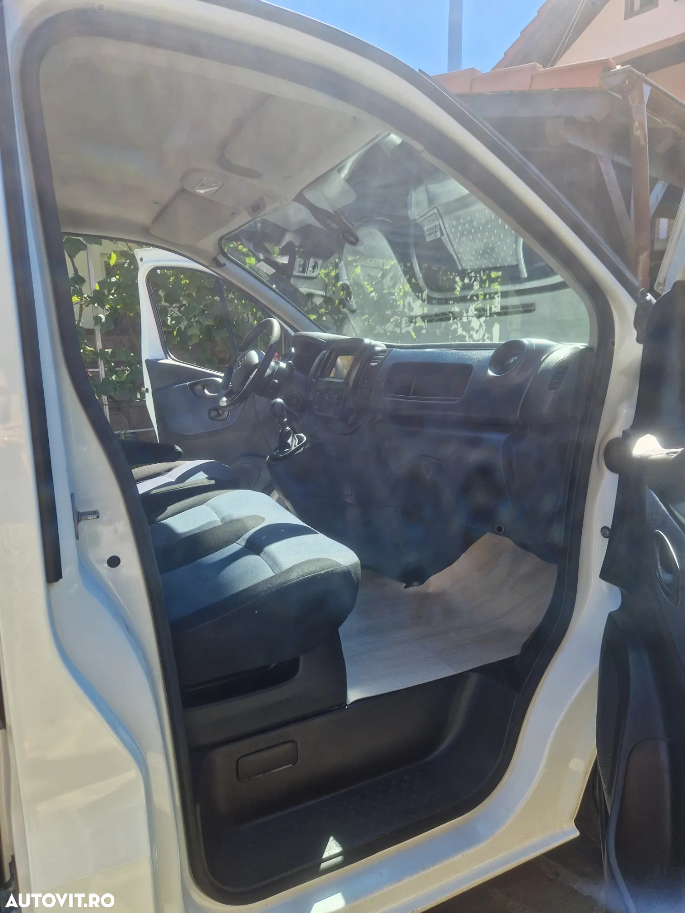 Opel Vivaro - 4