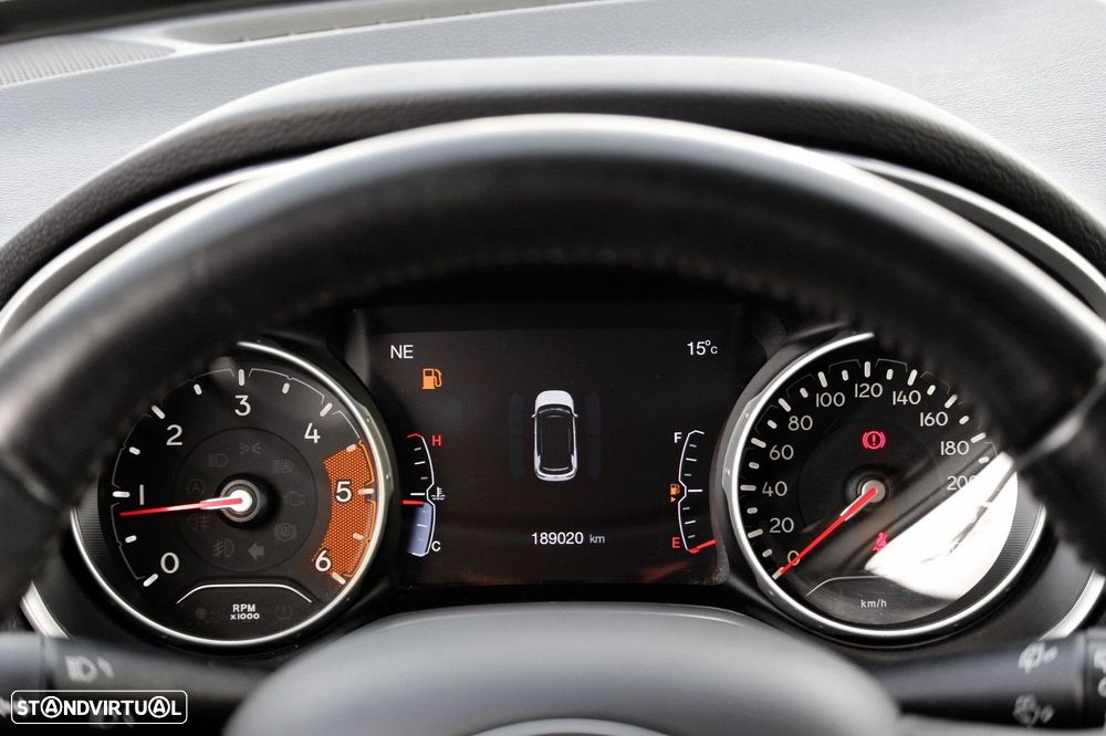 Jeep Compass 1.6 M-Jet Limited - 31