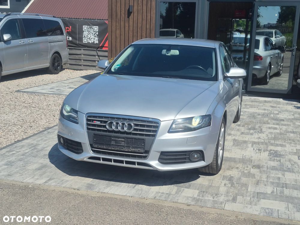 Audi A4 Limousine - 2