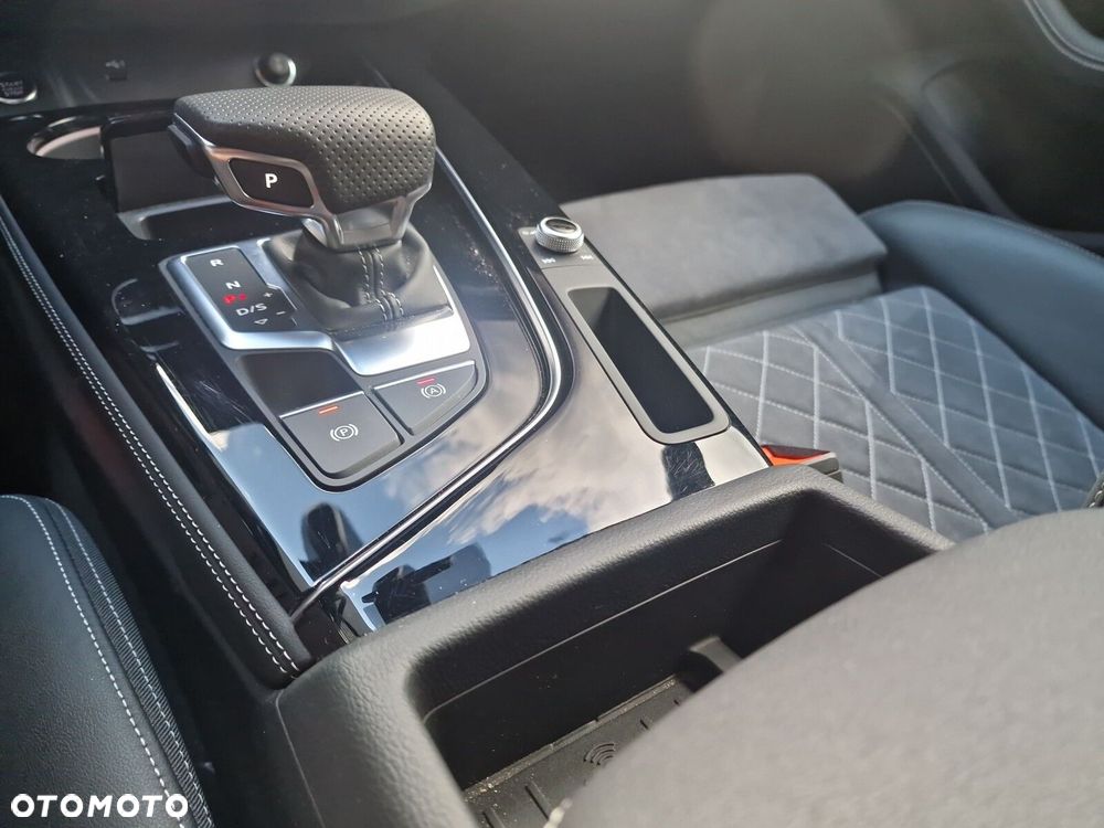 Audi A4 Avant 40 TDI mHEV Quattro S Line S tronic - 15