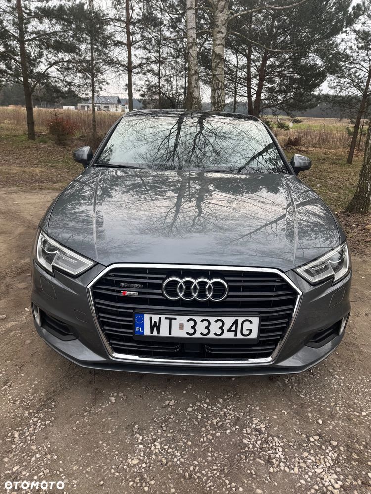 Audi A3 Limousine 40 TFSI quattro S tronic S line - 1